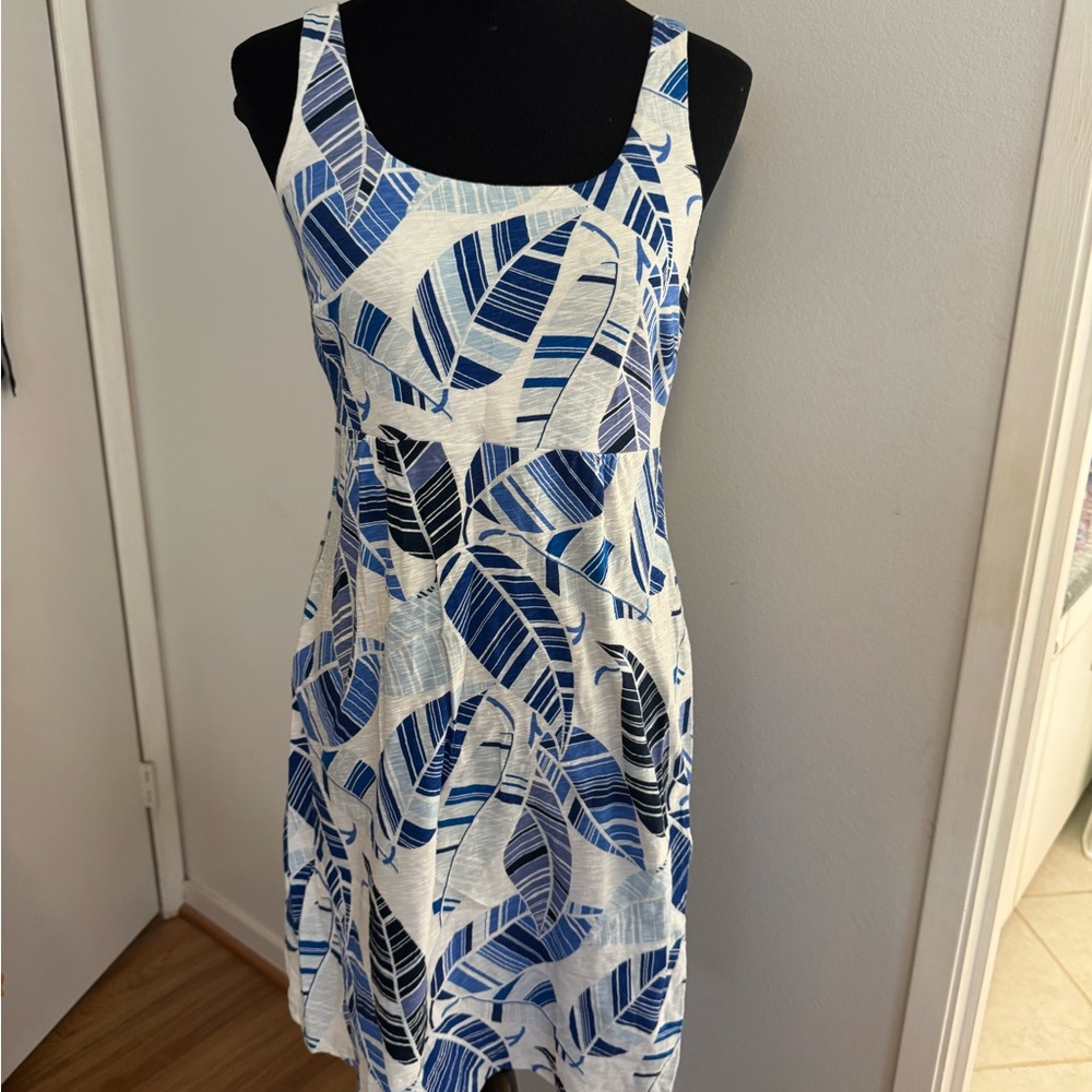 Tommy Bahama Blue and White Patterned Dress